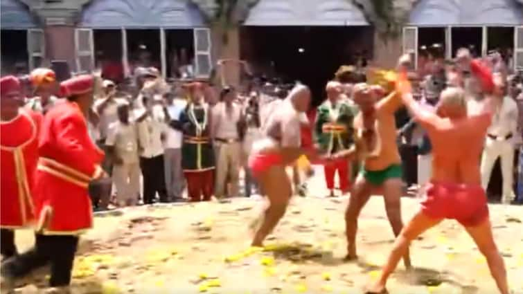 Vajramusti Kalaga: Ancient Martial Arts Tradition Marks Dasara Celebrations In Mysore Palace — Video