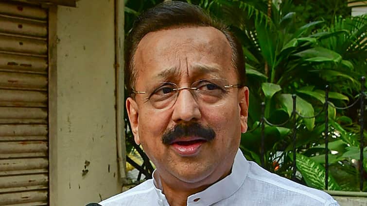 Baba Siddique Shot Dead in Mumbai Slum Redevelopment Scam ED Attached 462 Crores in 2018 क्या था वो घोटाला, जिसमें ED ने जब्त कर ली थी बाबा सिद्दीकी की 462 करोड़ की संपत्ति