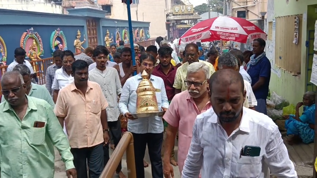 அஷ்டபுஜ பெருமாளுக்கு தங்க கிரீடம்.. திருப்பதிக்கு டப் கொடுத்த பக்தரின் செயல்..