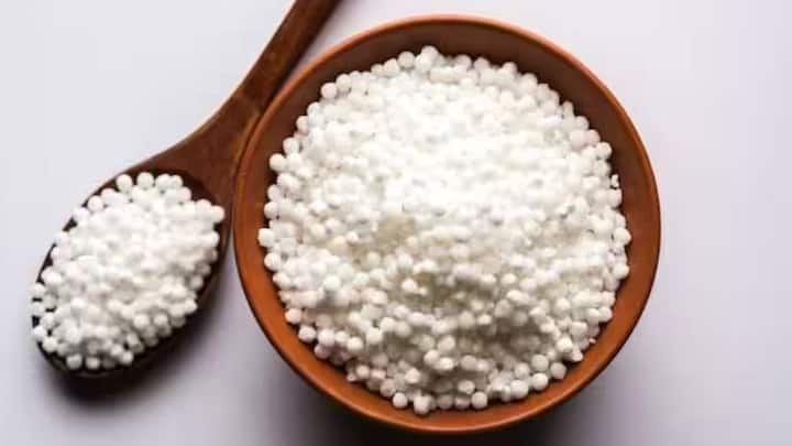 উপবাস করলে অনেকেই সাবুদানা খেয়েই থাকেন। এতে শরীরে ক্লান্তি দূর হয় এবং শক্তি সঞ্চার হয়ে থাকে।