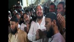 वडिलांना अखेरचा निरोप देताना झिशान सिद्दीकींनी फोडला टाहो, अत्यंसंस्काराला मोठी गर्दी