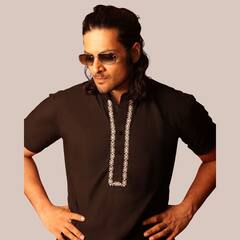 पहली ही फिल्म के बाद डिप्रेशन में चला गया था ये एक्टर, फिर इस वेब सीरीज से मचाया भौकाल, पहचाना ?