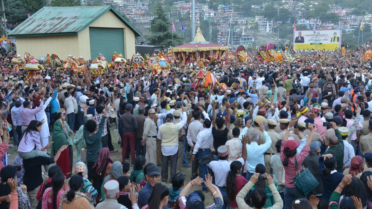 रथयात्रा के साथ अंतरराष्ट्रीय कुल्लू दशहरा का आगाज, 7 दिनों तक ढालपुर मैदान रहेगा गुलजार