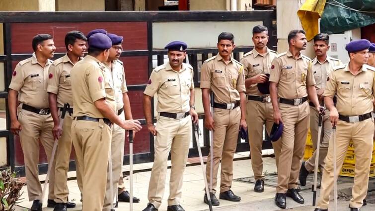 Baba Siddiqui Murder: Fourth Accused Mohammad Zeeshan Akhtar Arrested Shooter Shiv Kumar Still Absconding Baba Siddiqui Murder: Fourth Accused Arrested, Two Sent To Police Custody; Main Shooter Still Absconding