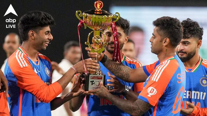 India vs Bangladesh: শনিবার হায়দরাবাদে বাংলাদেশের বিরুদ্ধে প্রথমে ব্যাট করে ভারত তোলে ২৯৭/৬। পুরুষদের টি-২০ ক্রিকেটে এটা দ্বিতীয় সর্বোচ্চ দলগত স্কোর। টেস্ট খেলিয়ে দেশগুলির মধ্যে সর্বোচ্চ।