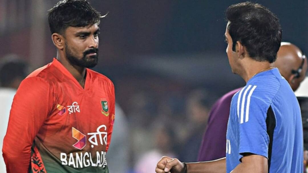 Litton Das, Gautam Gambhir: बांग्लादेश की हार के बाद गौतम गंभीर से मिले लिटन दास, जानें क्या हुई बात? Why Did Litton Das Go Straight To Gautam Gambhir After IND vs BAN 3rd T20I Latest Sports News Litton Das, Gautam Gambhir: बांग्लादेश की हार के बाद गौतम गंभीर से मिले लिटन दास, जानें क्या हुई बात?