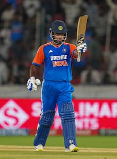 फेसबुक से शुरू हुई लव स्टोरी, फिर शादी के लिए बेलने पड़े पापड़? फिल्मी है संजू सैमसन की प्रेम कहानी