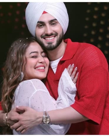 ਨਿਹੰਗ ਸਿੰਘ ਵੱਲੋਂ ਨੇਹਾ ਕੱਕੜ ਨੂੰ ਸਖਤ ਚੇਤਾਵਨੀ, ਬੋਲੇ- 'ਪੰਜਾਬ ਦਾ ਬੇੜਾ ਗਰਕ ਕੀਤਾ'