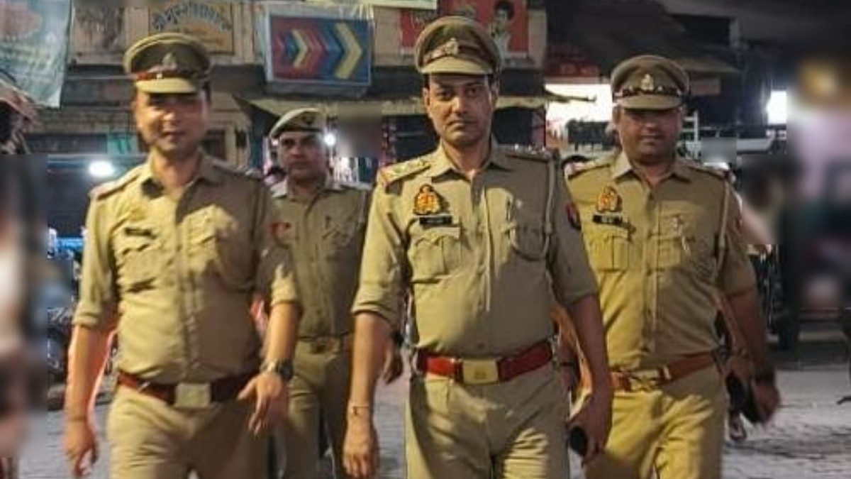 बच्चों के विवाद में जमकर चले लाठी-डंडे, पथराव के बाद पुलिस ने पांच लोगों को हिरासत में लिया