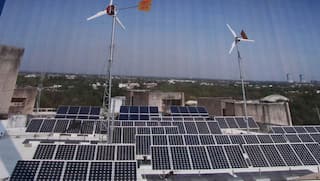 Gandhinagar: રિન્યુએબલ એનર્જી ક્ષેત્રમાં ગુજરાતે વગાડ્યો ડંકો, જાણો કેટલું થયું રોકાણ અને કેટલું થયું ઉત્પાદન