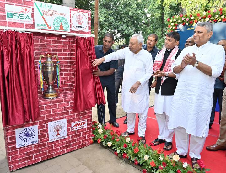 मुख्यमंत्री नीतीश कुमार ने 29 अगस्त को राजगीर खेल परिसर में अंतर्राष्ट्रीय खेल अकादमी और एस्ट्रो टर्फ हॉकी ग्राउंड का उद्घाटन किया था और 5 अक्टूबर को विमेंस एशियन चैंपियंस ट्रॉफी के शुभंकर और लोगो का अनावरण भी किया था.