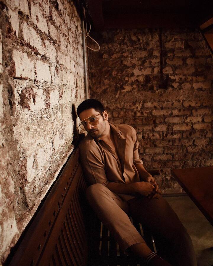 अली फजल आज इंडस्ट्री में अपना खूब नाम कमा चुके हैं. एक्टर एक फिल्म के लिए करीब 50-60 लाख रुपए चार्ज करते हैं.