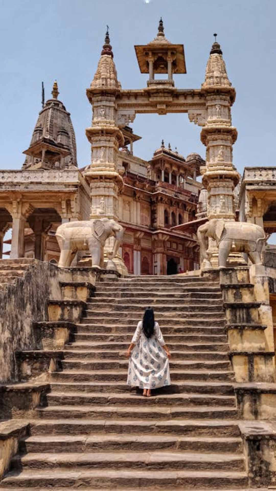 लेकिन प्रमुख रूप से