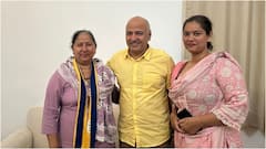 मालवीय नगर की पार्षद सरिता फोगाट की 'घर वापसी', BJP छोड़ फिर थामा AAP का दामन