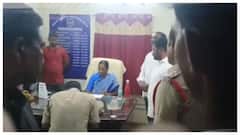 మరో వివాదంలో మంత్రి కొండా సురేఖ- ఈసారి సీఐ కుర్చీలోనే కూర్చొని హడావుడి- తీవ్ర స్థాయికి చేరిన రేవూరితో విభేదాలు