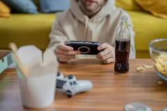 કાળો કે લાલ નહીં પણ આ કોકા કોલાનો અસલી રંગ હતો, જાણ્યા પછી તમને વિશ્વાસ નહીં થાય