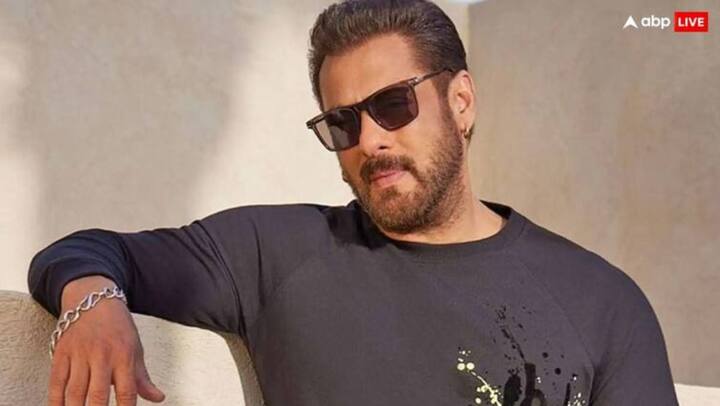 लॉरेंस बिश्नोइ की हिटलिस्ट में कुछ बड़े नाम शामिल हैं, जिनमें सलमान खान पहले नंबर पर माने जा रहे हैं. ये मुद्दा खान के काले हिरण शिकार मामले में शामिल होने के बाद से शुरू हुई थी. बिश्नोई समुदाय में काले हिरण का बहुत सम्मान किया जाता है. सलमान पर निगरानी रखने के लिए बिश्नोई ने अपने सहयोगी संपत नेहरा को भेजा था, लेकिन नेहरा को हरियाणा पुलिस के विशेष कार्य बल ने गिरफ्तार कर लिया. मौके पर पुलिस बल के आ जाने के कारण अप्रैल 2024 में हुए गोलीबारी का प्रयास भी विफल रहा.