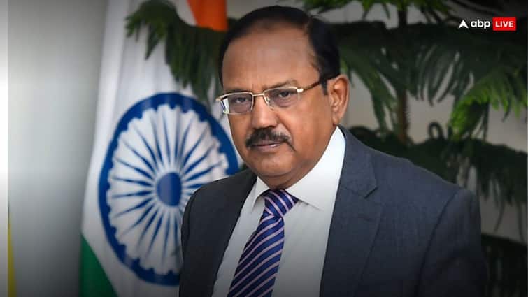 nsa ajit doval in sco meeting in china says cross border perpetrators of terrorism must be held accountable 'लश्कर, जैश और अलकायदा...', पहलगाम आतंकी हमले को लेकर अजीत डोभाल ने SCO बैठक में पाकिस्तान के दोस्त को सुनाया