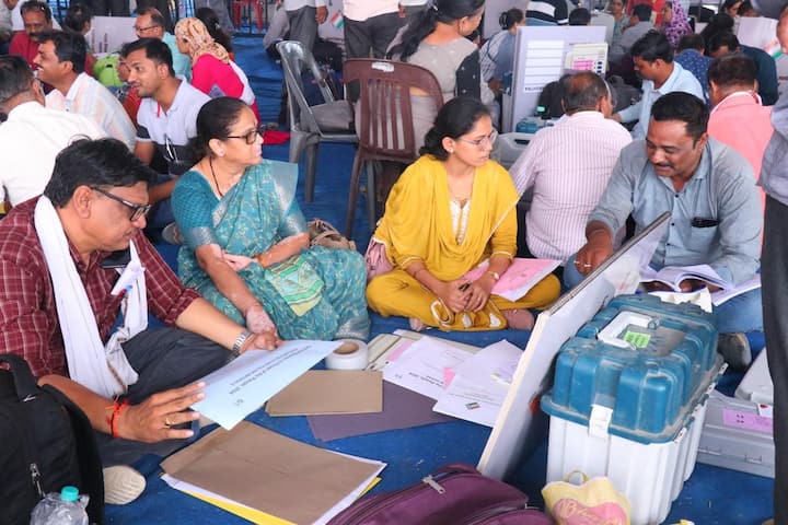 गत 2019 मध्ये विधानसभेसाठी मतदानाची तारीख 21 ऑक्टोबर 2019 होती आणि निकालाचा दिवस - 24 ऑक्टोबर 2019 होता.