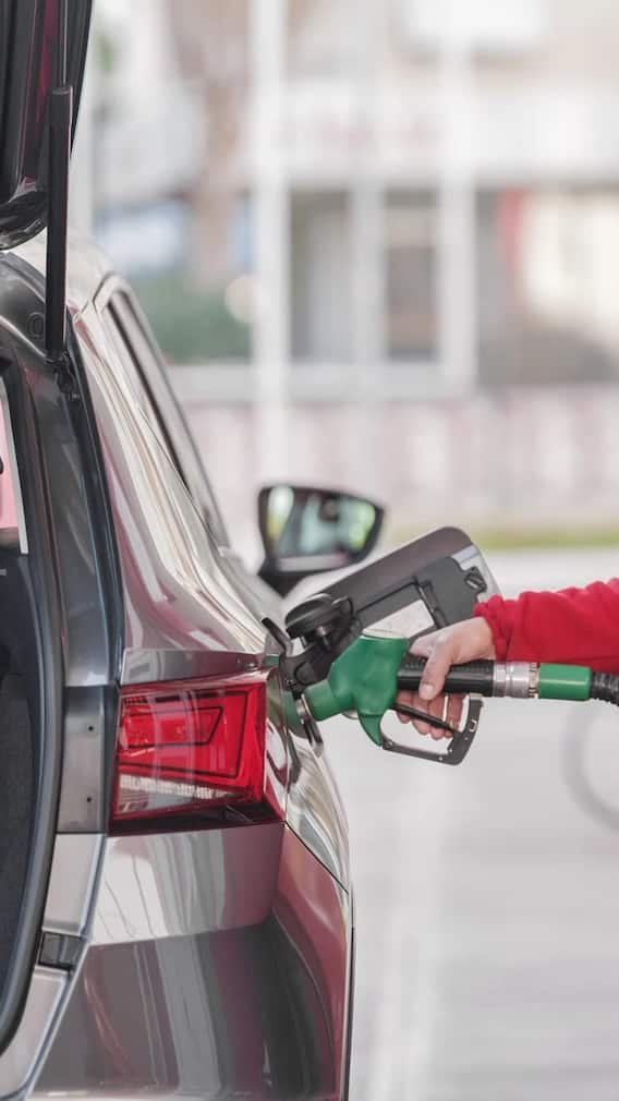 पेट्रोल से CNG में कैसे बदलें अपनी कार?