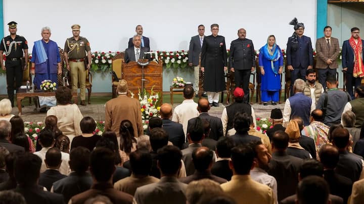 Omar Abdullah took oath as the CM of Jammu and Kashmir for the first time after the abrogation of Article 370. Several opposition leaders including Rahul Gandhi and Akhilesh Yadav attended the event