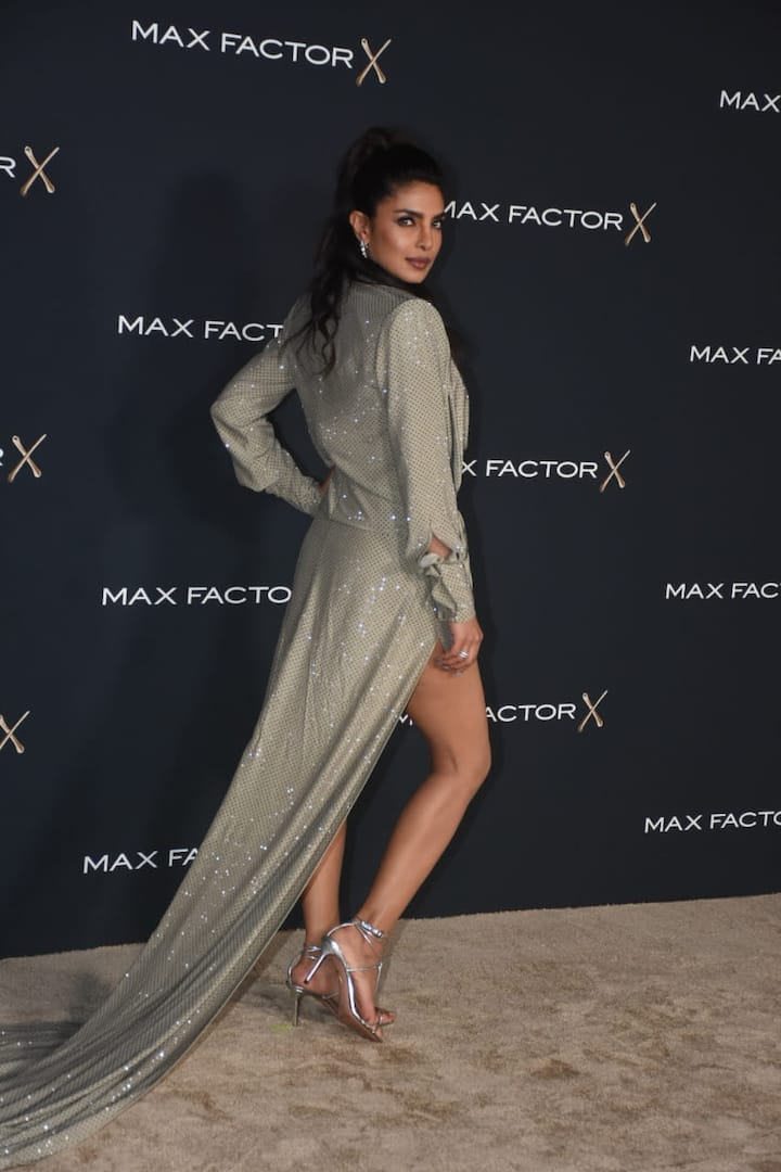 Priyanka Chopra is also seen flaunting her toned legs in these pictures from the event.