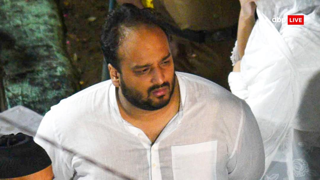 'I Am Still Here, Unafraid And Unbroken': Zeeshan Siddique's Emotional Appeal To People Of Vandre East 'Unafraid And Unbroken': Zeeshan Siddique's Emotional Appeal To People Of Vandre East