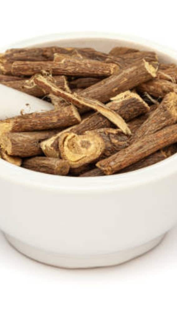 જેઠીમધનું પાણી પીવાના આ 6 અદ્ભુત ફાયદા જાણીને ચોંકી જશો