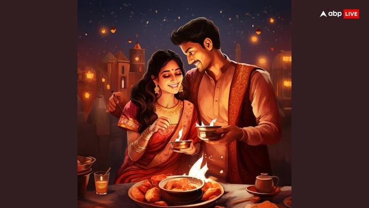 करवा चौथ के दिन पुरुष भी काले रंग के वस्त्र न पहनें. पूजा में पत्नी के साथ बैठें. चंद्रोदय के समय चंद्रमा से अपनी कामना करें.