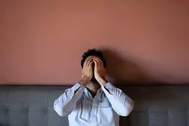 एक अध्ययन के अनुसार, देश में लगभग 88% लोग किसी न किसी प्रकार की चिंता से पीड़ित हैं। इसका मतलब है कि हर 100 में से 88 लोग इस मानसिक विकार से पीड़ित हैं। इससे बचने के लिए आप 3-3-3 नियम (चिंता के लिए 3 3 3 नियम) अपना सकते हैं।
