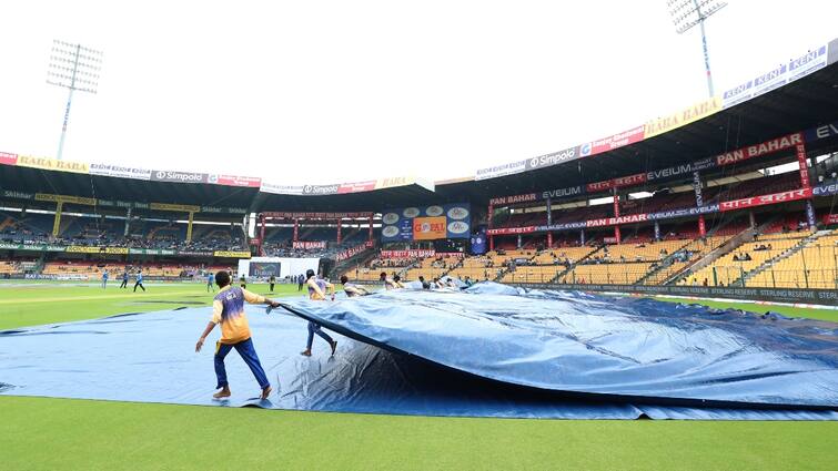 IND vs NZ 1st Test Cricket Bengaluru weather report know full details here IND vs NZ: இன்றாவது தொடங்குமா இந்தியா - நியூசிலாந்து டெஸ்ட! வழிவிடுவாரா வருணபகவான்?