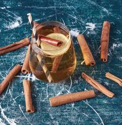 ਰੋਜ਼ਾਨਾ ਸਵੇਰੇ ਦਾਲਚੀਨੀ ਦਾ ਪਾਣੀ ਪੀਣਾ ਸਿਹਤ ਲਈ ਰਾਮਬਾਣ, ਦੂਰ ਹੁੰਦੀਆਂ ਕਈ ਬਿਮਾਰੀਆਂ, ਜਾਣੋ ਫਾਇਦੇ