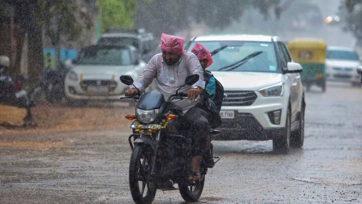 मौसम विभाग ने कई राज्यों में भारी बारिश का अलर्ट जारी किया है. साथ ही आंध्र प्रदेश के अलावा बेंगलुरु और चेन्नई जैसे महानगरों में बारिश की चेतावनी दी गई है.