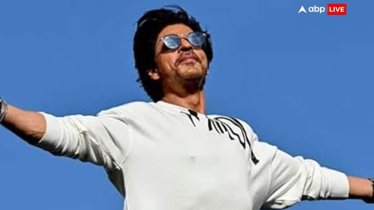 shah rukh khan become 10th most handsome actor in the world know the full list दुनिया के 10वें सबसे हैंडसम एक्टर हैं शाहरुख खान, पहले नंबर वाले का नाम सुनकर चौंक जाएंगे आप