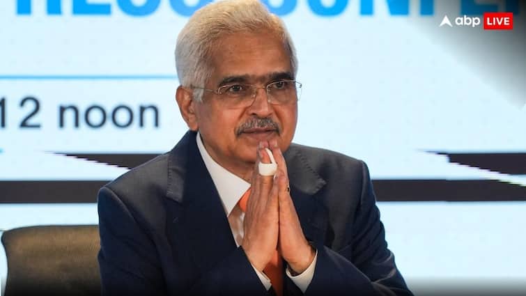 Shaktikanta Das: ब्याज दरें घटाने के मूड में नहीं शक्तिकांत दास, बोले- अभी सही समय नहीं आया Shaktikanta Das: ब्याज दरें घटाने के मूड में नहीं शक्तिकांत दास, बोले- अभी सही समय नहीं आया