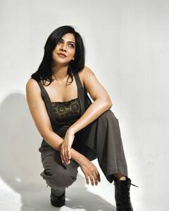 Madonna Sebastian :மடோனா செபாஸ்டியனின் லேட்டஸ்ட் இன்ஸ்டாகிராம்  க்யூட் போட்டோஸ்