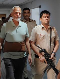 देश से बाहर नहीं जा सकेंगे सत्येंद्र जैन, इन शर्तों के साथ कोर्ट ने दी जमानत