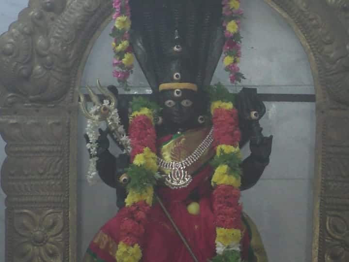 Karur Aravakurichi Sri Maha Periya Kandi Amman Temple Purnami Abhishekam - TNN கரூர்: ஸ்ரீ மகா பெரிய காண்டி அம்மன் ஆலயத்தில் புரட்டாசி மாத பௌர்ணமி அபிஷேகம்