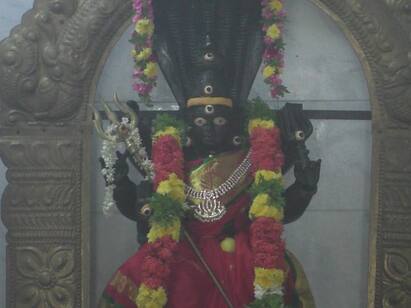 Karur Aravakurichi Sri Maha Periya Kandi Amman Temple Purnami Abhishekam - TNN கரூர்: ஸ்ரீ மகா பெரிய காண்டி அம்மன் ஆலயத்தில் புரட்டாசி மாத பௌர்ணமி அபிஷேகம்