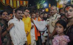 तुळजाभवानी देवीच्या नवरात्र उत्सवाची देवीच्या छबिन्याने सांगता, भाविकांची तुफान गर्दी, पाहा PHOTOS