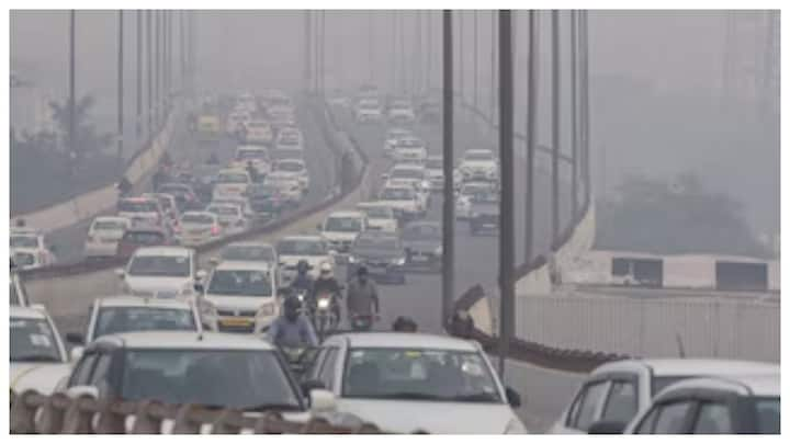 If we talk about the weather of Uttar Pradesh, the minimum temperature in many districts has fallen below 20°C. Due to which cold is being felt in many districts. According to the Meteorological Department, winter will start falling in Uttar Pradesh also by the end of October.