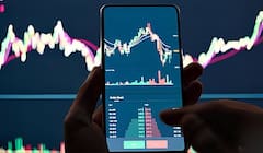 पुढच्या दिवाळीत पैशांचा पाऊस? 'हे' पाच स्टॉक 5 वर्षांत देणार50 टक्क्यांपेक्षा जास्त रिटर्न्स