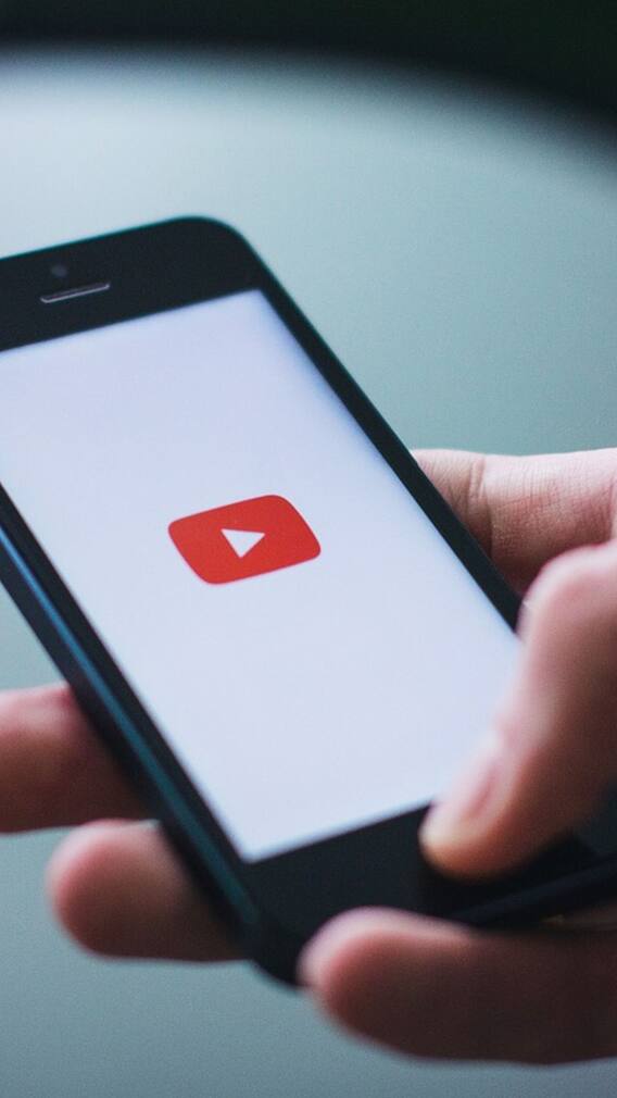 এই ৫ ভুলে বন্ধ হতে পারে ইউটিউব অ্যাকাউন্ট