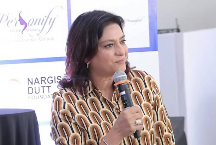 काँग्रेस नेत्या प्रिया दत्त या मुंबई उत्तर मध्य लोकसभा मतदारसंघाच्या खासदार होत्या. या मतदारसंघात आता वर्षा गायकवाड खासदार आहेत. काँग्रेसकडून त्यांना वांद्रे पश्चिम विधानसभा मतदारसंघात उमेदवारी दिली जाऊ शकते. त्या पुन्हा एकदा पक्षामध्ये सक्रिय झाल्या आहेत. वांद्रे पश्चिमला भाजपचे आशिष शेलार आमदार आहेत.