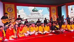 Barabanki: विश्व प्रसिद्ध देवा शरीफ दरगाह का मेला शुरू, DM की पत्नी ने किया शुभारंभ