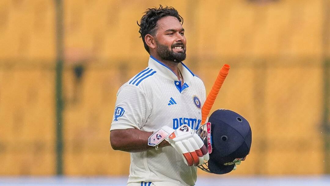 IND vs NZ Test: Rishabh Pant Breaks MS Dhoni’s Record, Becomes Fastest Indian Wicketkeeper To... Rishabh Pant Breaks MS Dhoni Record IND vs NZ Bengaluru Fastest Indian Wicketkeeper To Make 2500 Test Runs IND vs NZ Test: Rishabh Pant Breaks MS Dhoni’s Record, Becomes Fastest Indian Wicketkeeper To...