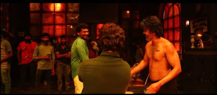 லியோவில் சஞ்சய் தத், ஆக்‌ஷன் கிங் அர்ஜுன், மடோனா சாபாஸ்டியன், அனுராக் காய்ஷப், கவுதம் வாசுதேவ் மேனன், மிஷ்கின், சாண்டி மாஸ்டர், மன்சூர் அலிகான், ப்ரியா ஆனந்த் என பிரபல பட்டாளமே இருந்தன