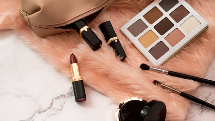 5. Skincare Or Makeup Kit: Treat your wife to a luxury skincare or makeup kit to enhance her beauty. You can select from well-known brands or create a custom hamper filled with her favourite skincare essentials, such as moisturisers, serums, and face masks, along with makeup products. (Image source: Canva)