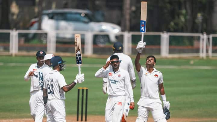 Shreyas Iyer Hundred Ranji Trophy: श्रेयस अय्यर ने रणजी ट्रॉफी के मौजूदा सीजन में शानदार शतक लगा दिया है. अय्यर का यह शतक लंबे अरसे बाद आया है.