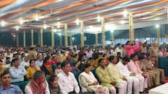 Barabanki: विश्व प्रसिद्ध देवा शरीफ दरगाह का मेला शुरू, DM की पत्नी ने किया शुभारंभ